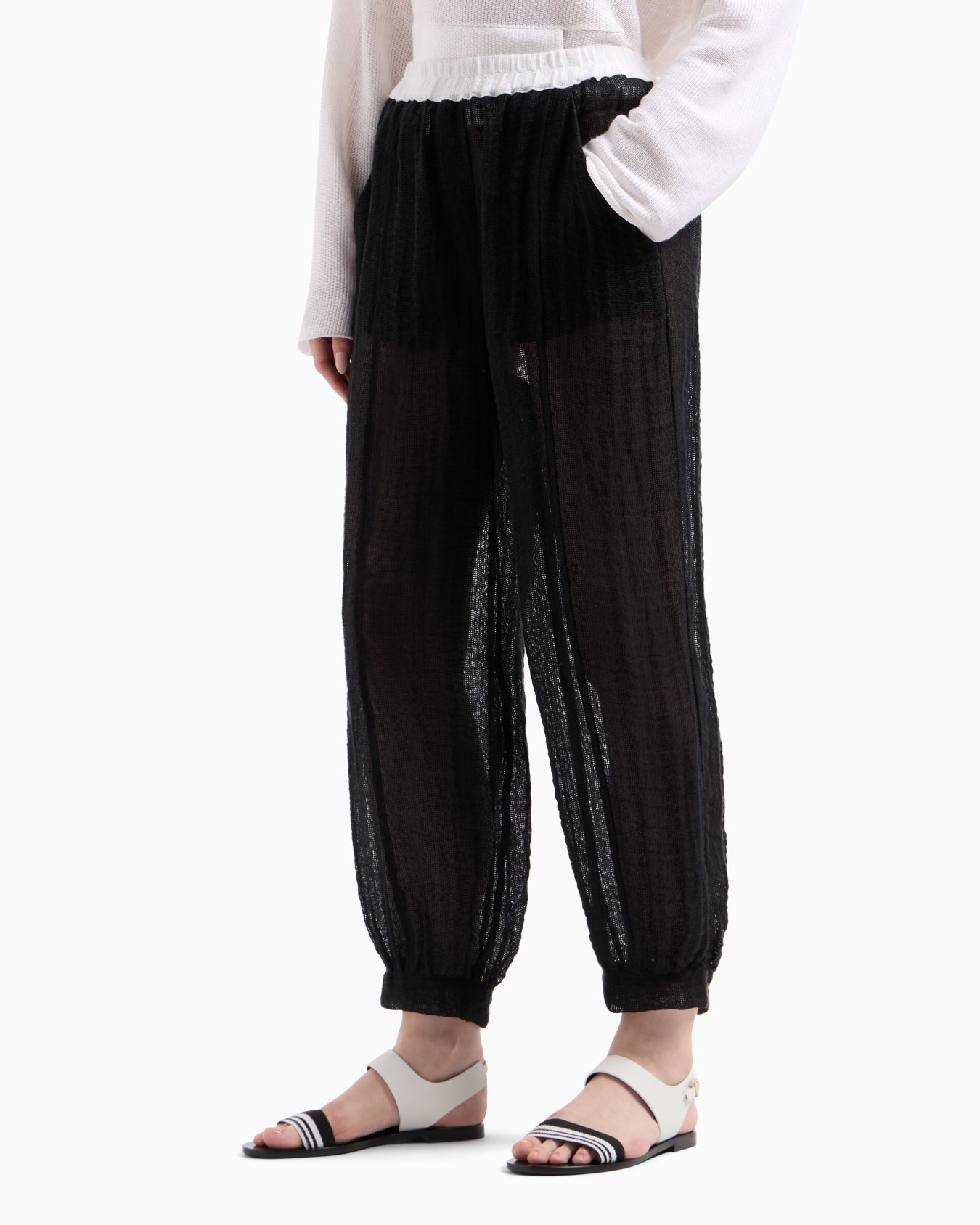 Hose aus Mesh-Leinenmischgewebe Folie 3