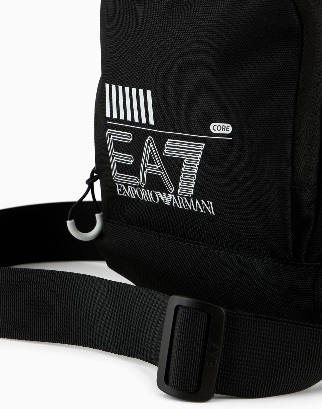 large-asv-recycled-fabric-train-core-shoulder-bag-black--ea7