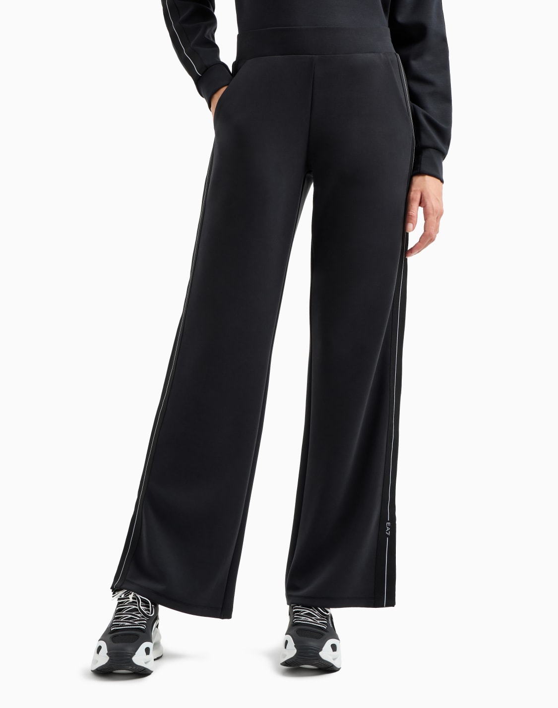 logo-series-stretch-modal-blend-wide-trousers-black--ea7