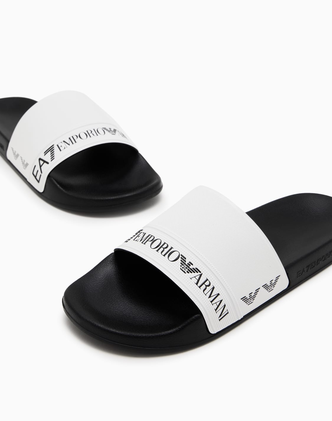 slides-white--ea7