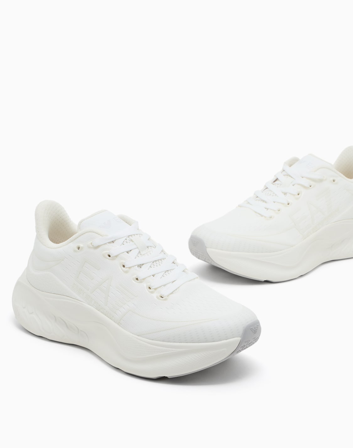 sneaker-wei--ea7