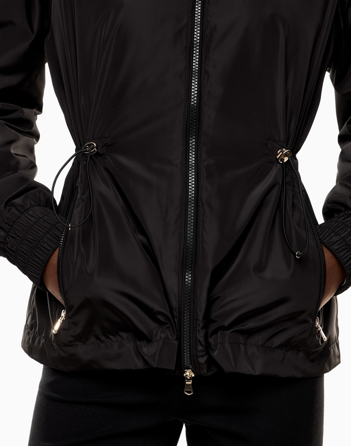 core-lady-nylon-jacket-black--ea7