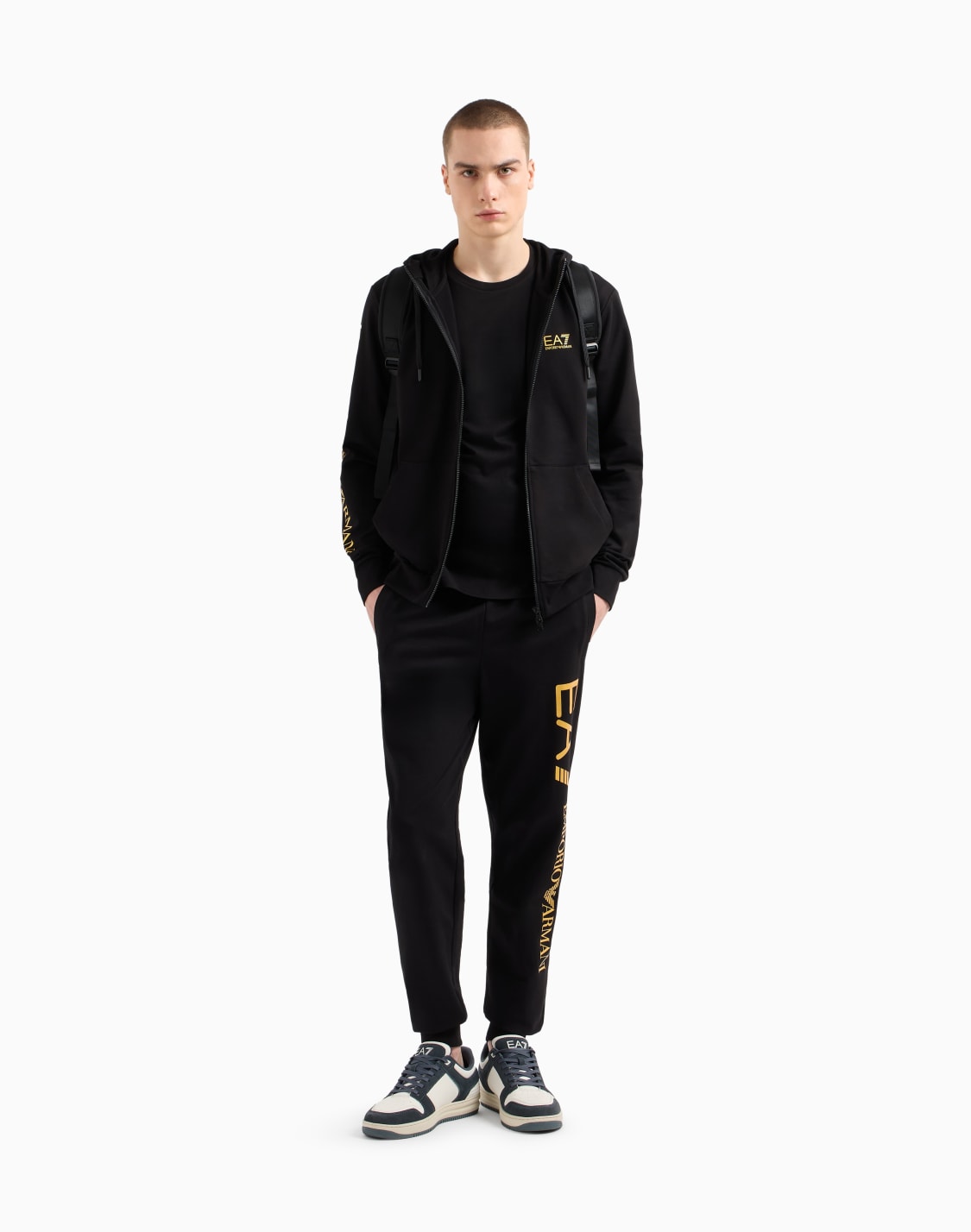 sudadera-de-algodn-con-capucha-logo-series-negro--ea7