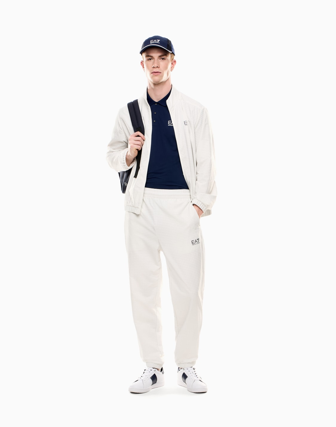 tennis-pro-tracksuit-in-ventus7-technical-fabric-white--ea7
