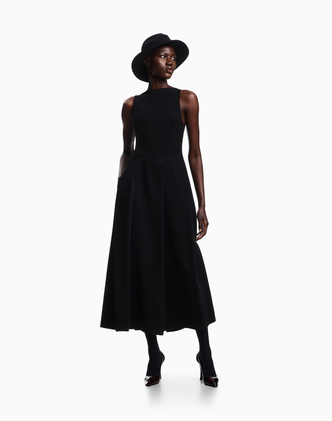 technical-cady-sleeveless-dress-with-pleats-black--emporio-armani