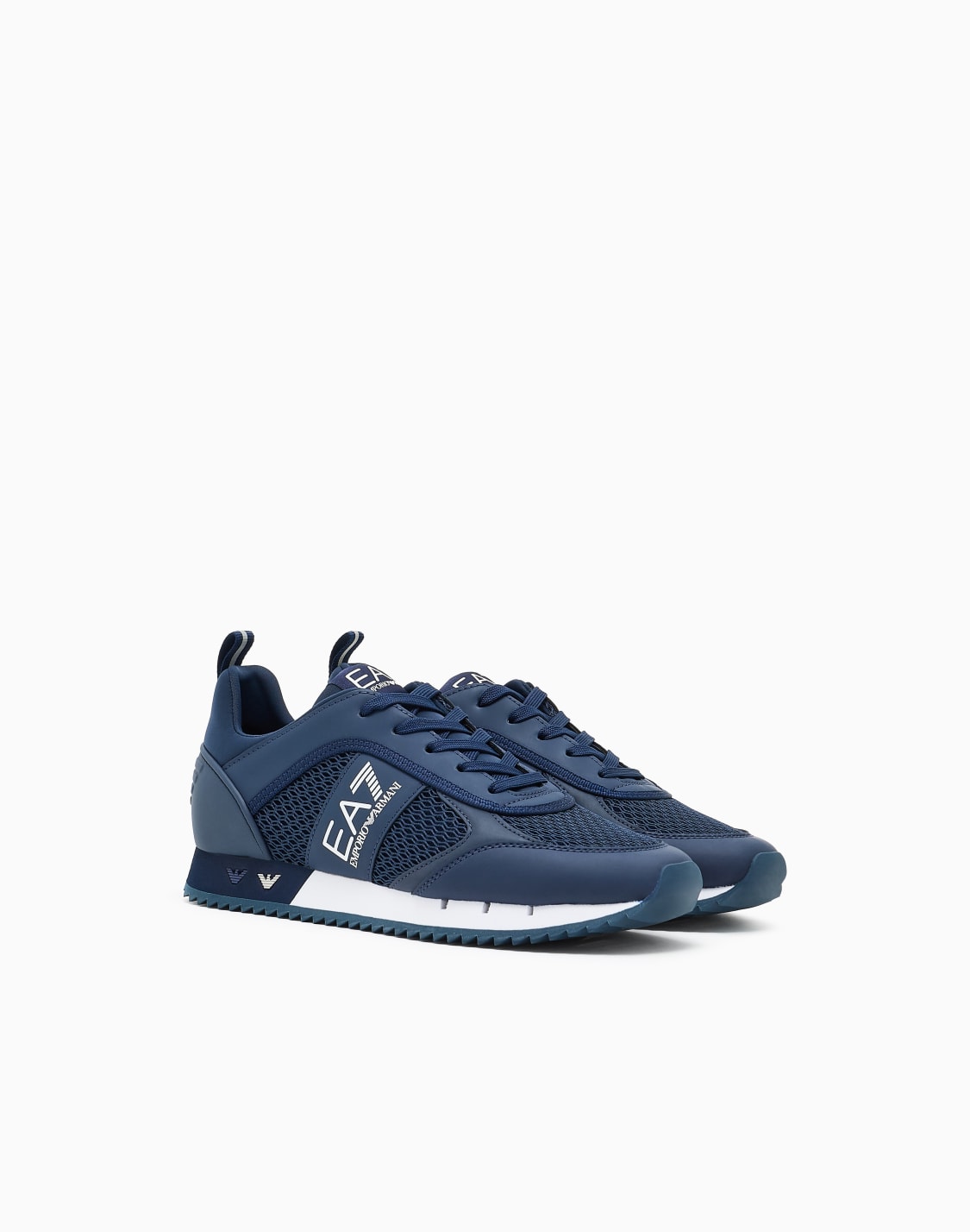 black-and-white-laces-sneakers-blue--ea7